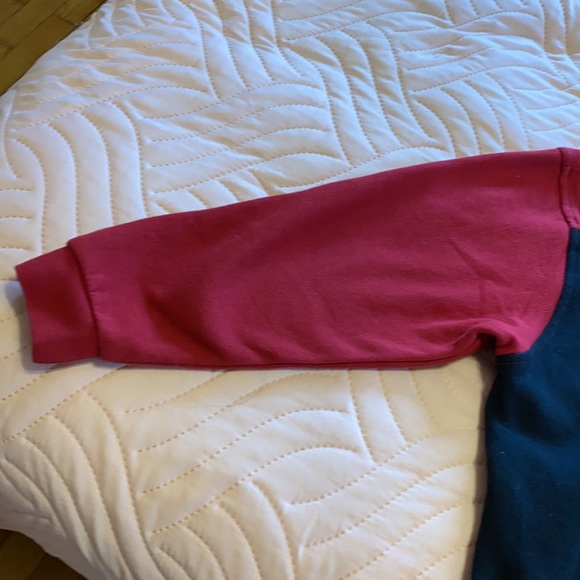 Kids Universal Studios Gryffindor Hoodie - Picture 5 of 6